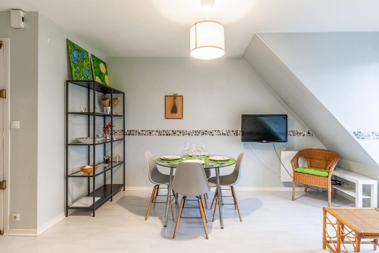 Appartement Cassulo - Welkeys Кабур Екстериор снимка