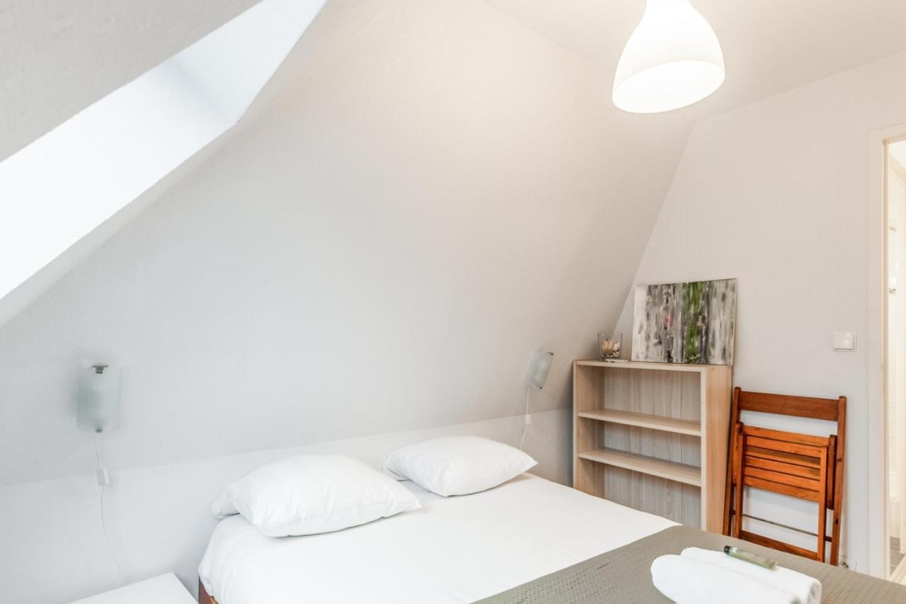 Appartement Cassulo - Welkeys Кабур Екстериор снимка