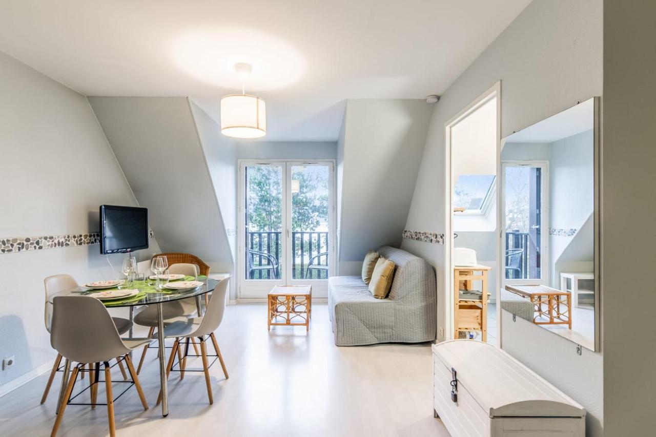 Appartement Cassulo - Welkeys Кабур Екстериор снимка